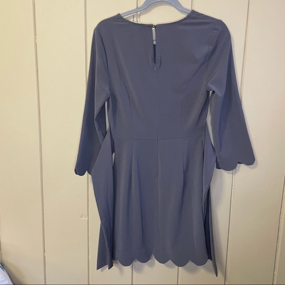 Entro scallop hem a line dress. Tie back. Size small lavender/gray color. - Picture 6 of 6